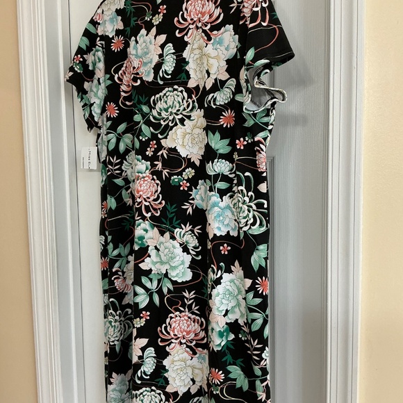 Short Sleeve Button Down Robe, Size Large - Picture 4 of 6